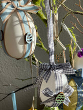 Load image into Gallery viewer, Easter egg decorations