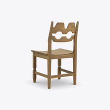 Load image into Gallery viewer, Axel Dining Table
