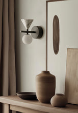 Load image into Gallery viewer, Oneta wall light
