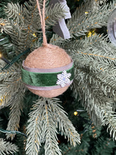 Load image into Gallery viewer, Jute Snowflake Bauble
