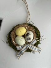 Load image into Gallery viewer, Wreath decoration
