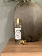 Load image into Gallery viewer, Fresh Mint and Eucalyptus Room Spray
