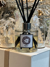 Load image into Gallery viewer, FIG Diffuser
